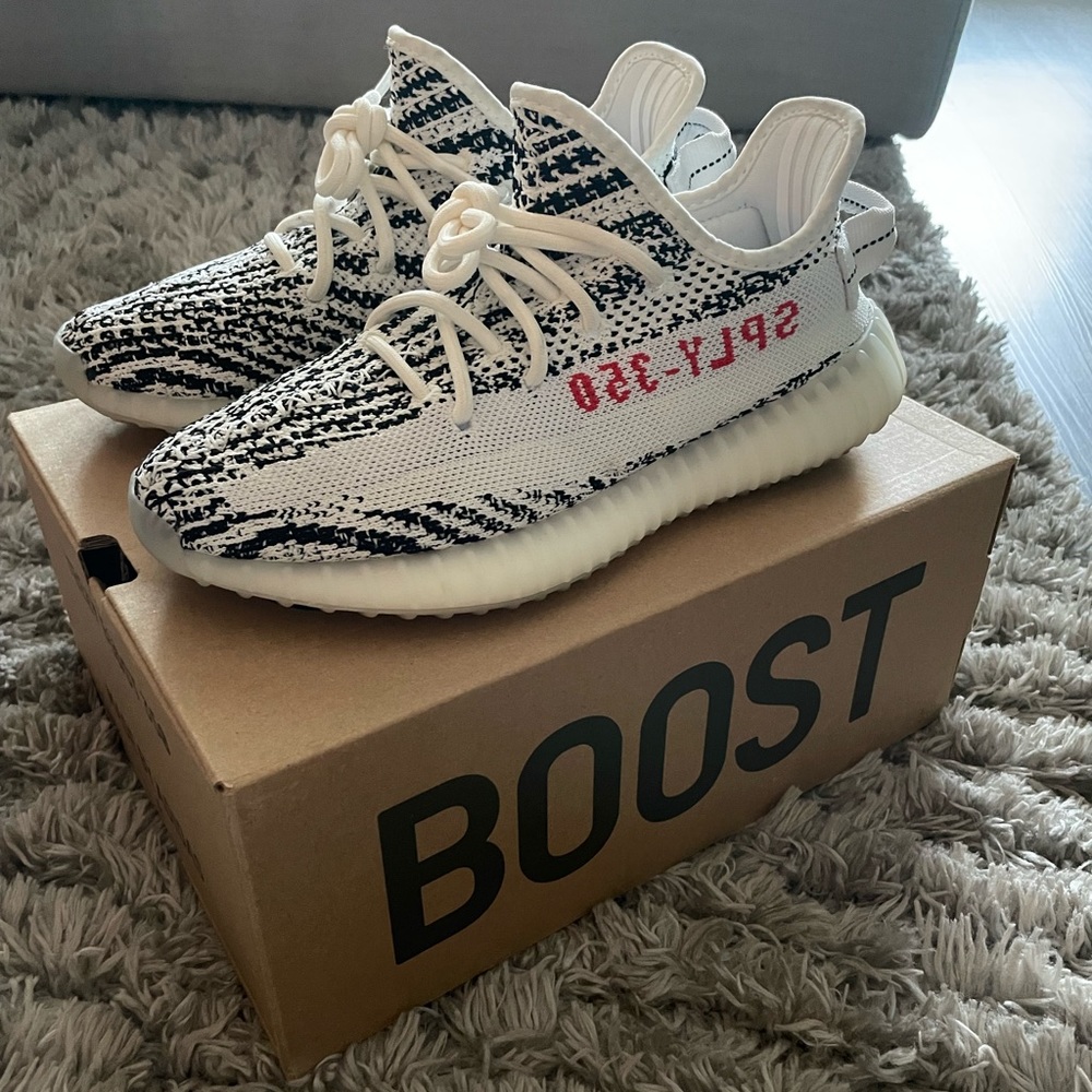 Yeezy Boost 350 V2 “Zebra”